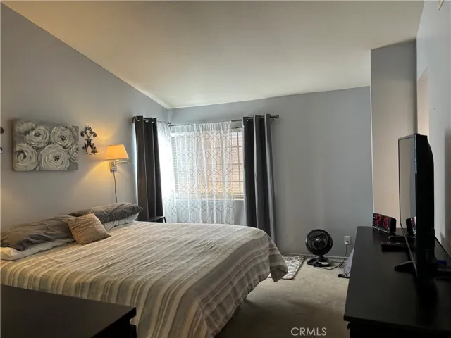 7370 Boxwood Avenue, Fontana, California 92336