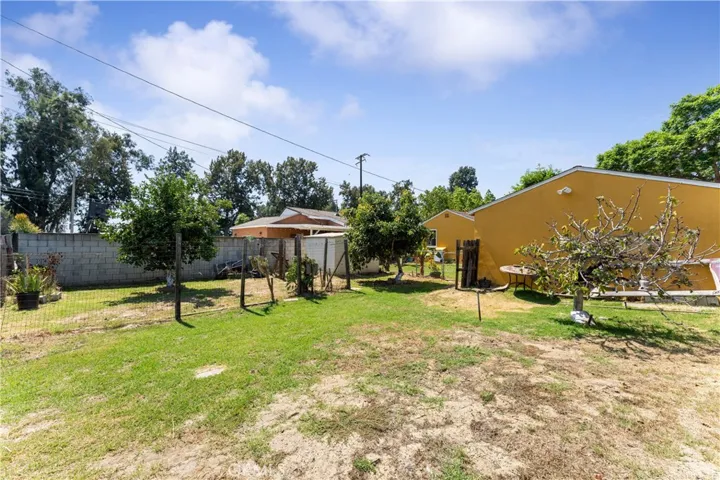 3210 Caspian Avenue, Long Beach, California 90810