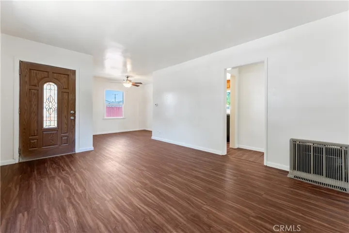 3210 Caspian Avenue, Long Beach, California 90810