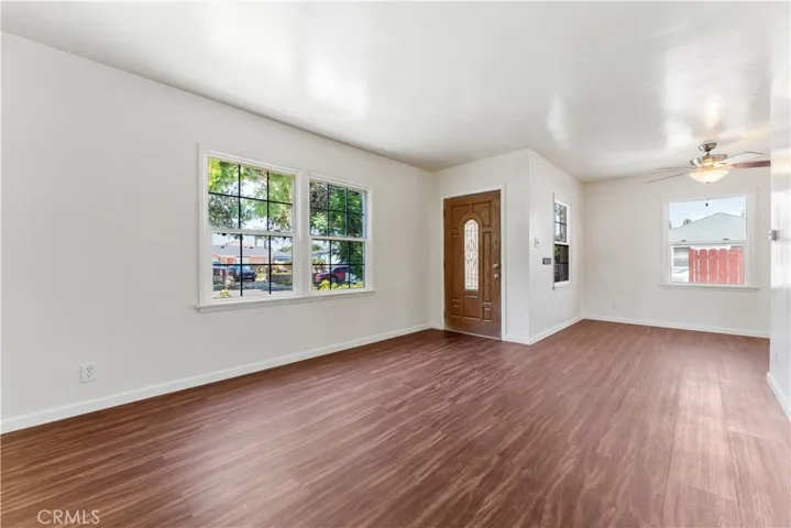 3210 Caspian Avenue, Long Beach, California 90810