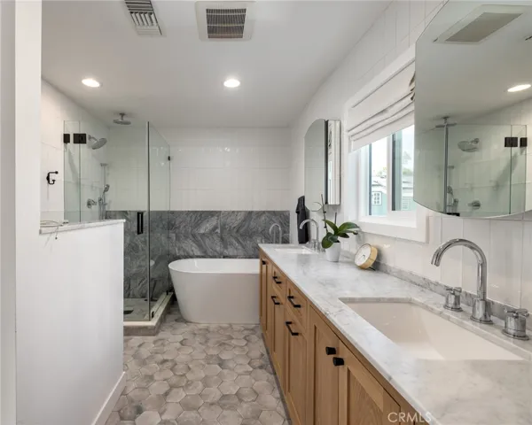 5255 E Appian Way, Long Beach, California 90803