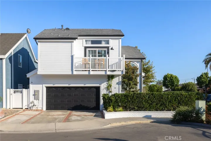5255 E Appian Way, Long Beach, California 90803