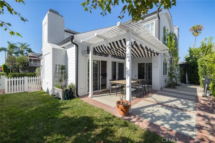 5255 E Appian Way, Long Beach, California 90803