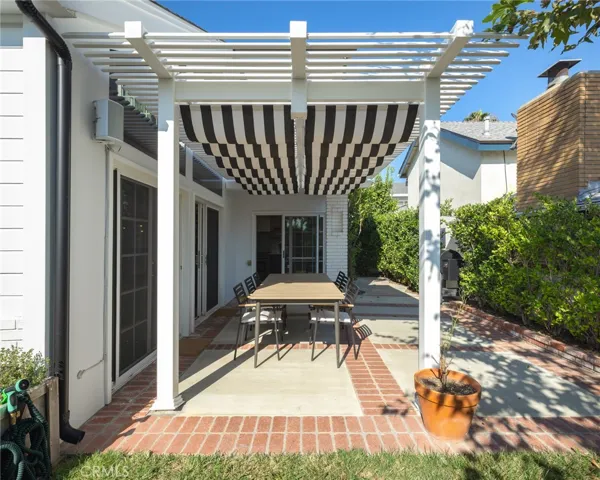 5255 E Appian Way, Long Beach, California 90803