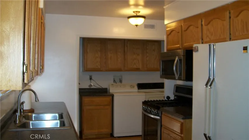 2161 Fairhill Drive, Rancho Palos Verdes, California 90275