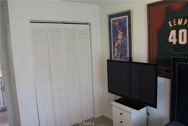 2105 Martinique Lane, Oxnard, California 93035