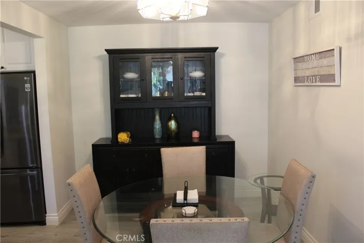 2105 Martinique Lane, Oxnard, California 93035