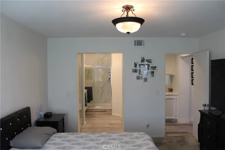 2105 Martinique Lane, Oxnard, California 93035