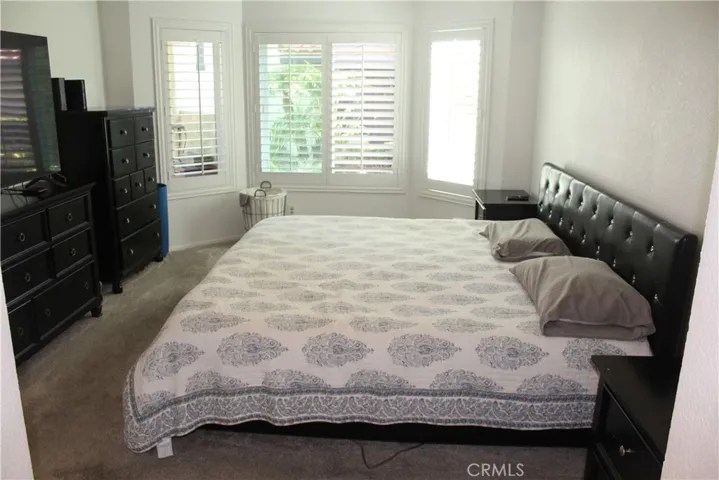 2105 Martinique Lane, Oxnard, California 93035