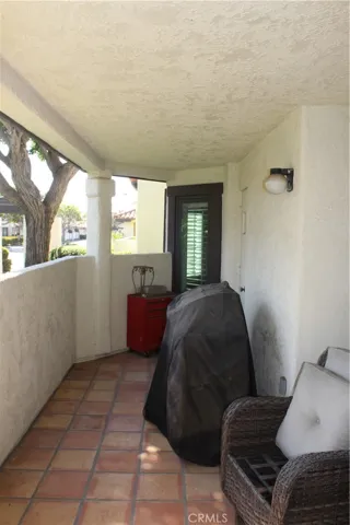 2105 Martinique Lane, Oxnard, California 93035