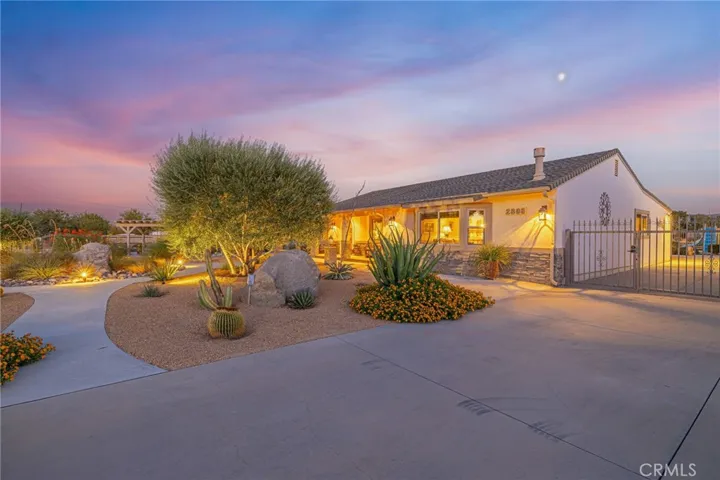2808 W Avenue M12, Palmdale, California 93551