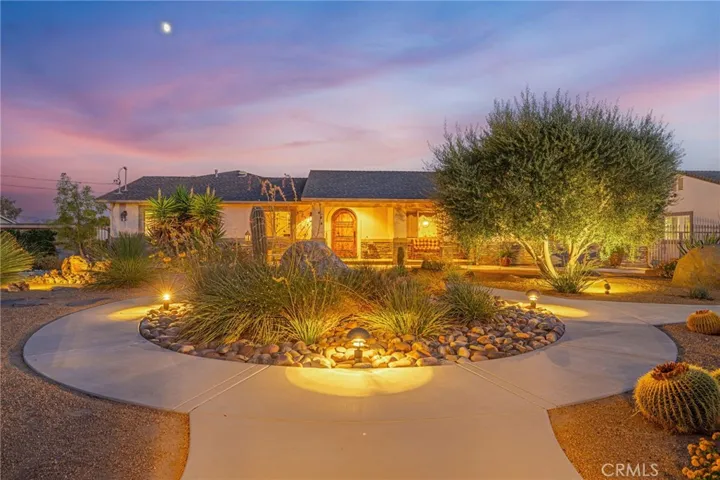 2808 W Avenue M12, Palmdale, California 93551