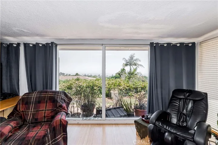 2011 Suana Drive, Rancho Palos Verdes, California 90275