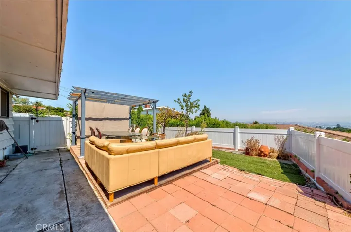 2011 Suana Drive, Rancho Palos Verdes, California 90275