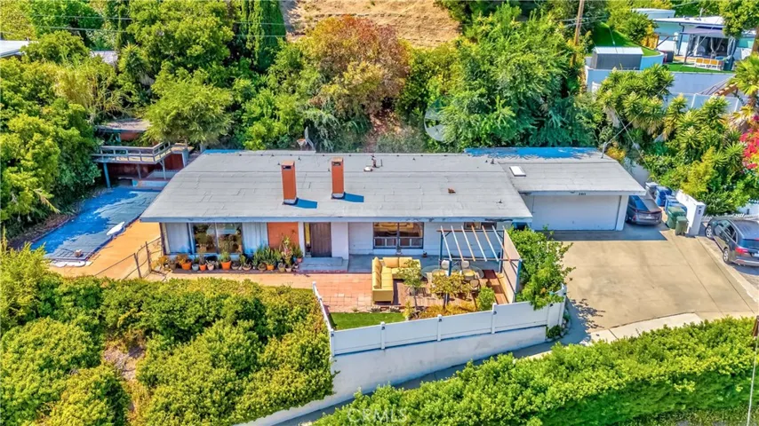 2011 Suana Drive, Rancho Palos Verdes, California 90275