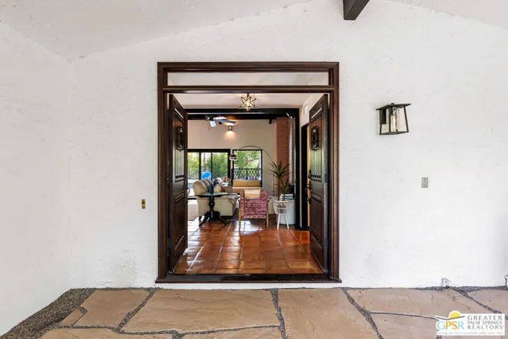 2739 Bonita Circle, Palm Springs, California 92264