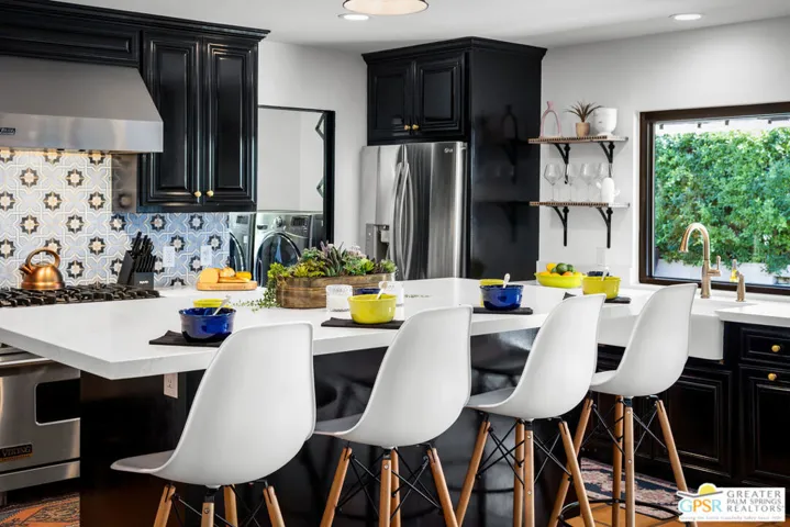 2739 Bonita Circle, Palm Springs, California 92264