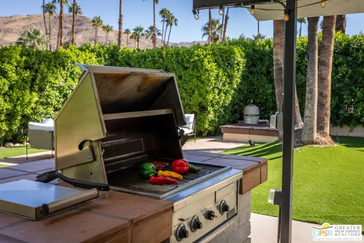 2739 Bonita Circle, Palm Springs, California 92264