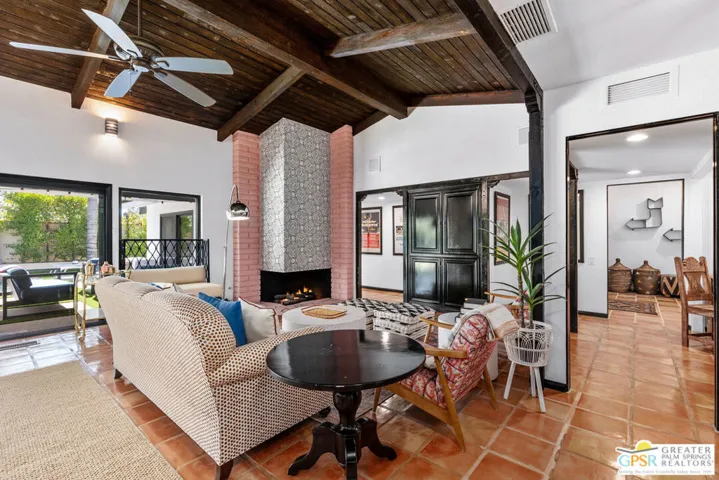2739 Bonita Circle, Palm Springs, California 92264