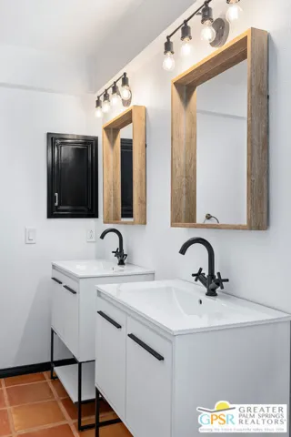 2739 Bonita Circle, Palm Springs, California 92264