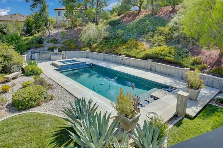 28619 Black Oak Lane, Castaic, California 91384