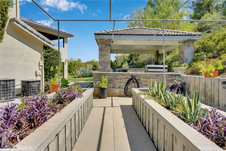 28619 Black Oak Lane, Castaic, California 91384