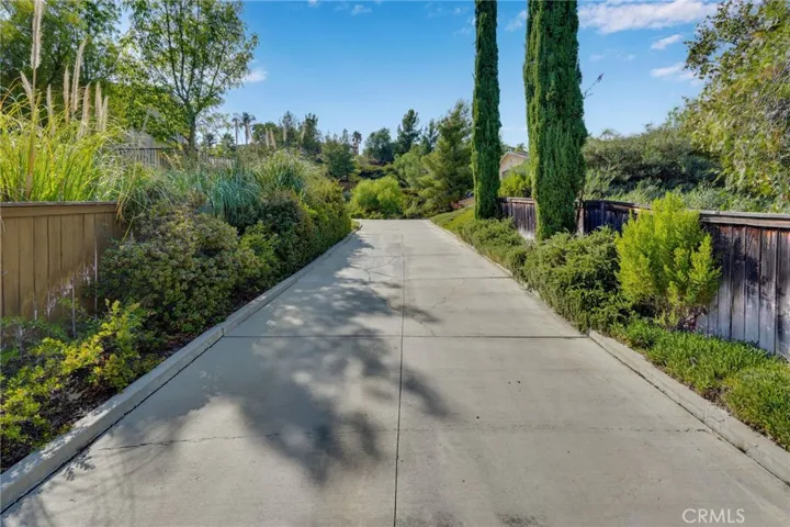 28619 Black Oak Lane, Castaic, California 91384
