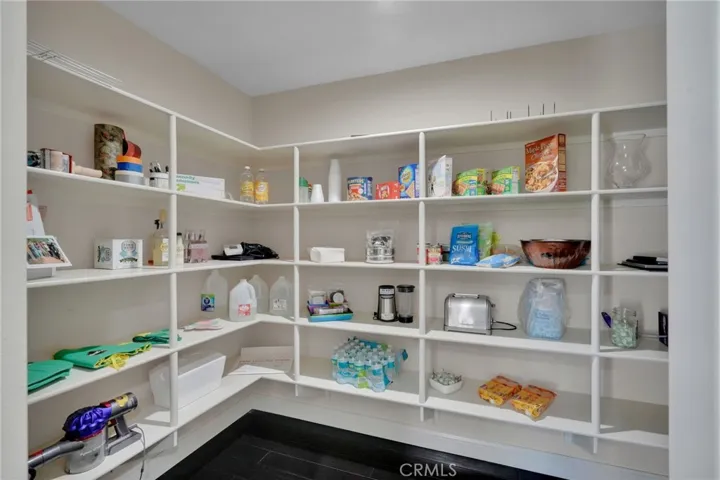 28619 Black Oak Lane, Castaic, California 91384