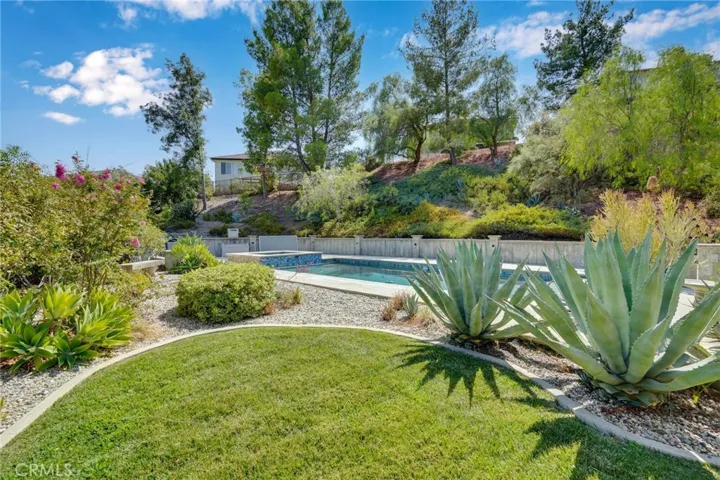28619 Black Oak Lane, Castaic, California 91384