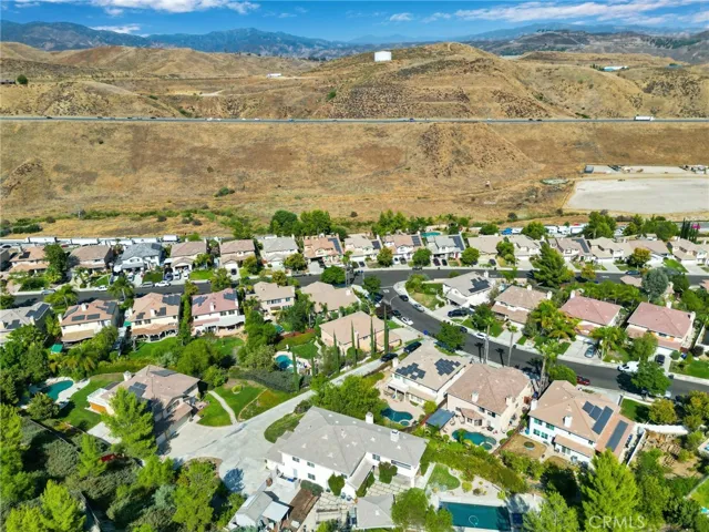 28619 Black Oak Lane, Castaic, California 91384