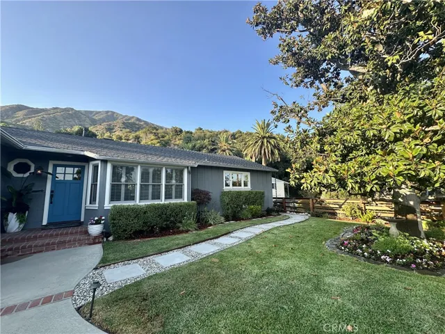 49 W Carter Avenue, Sierra Madre, California 91024