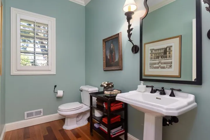 20544 Lomita Avenue, Saratoga, California 95070