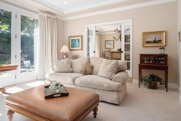 20544 Lomita Avenue, Saratoga, California 95070