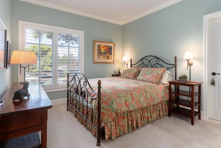 20544 Lomita Avenue, Saratoga, California 95070