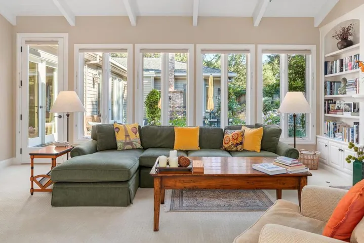 20544 Lomita Avenue, Saratoga, California 95070