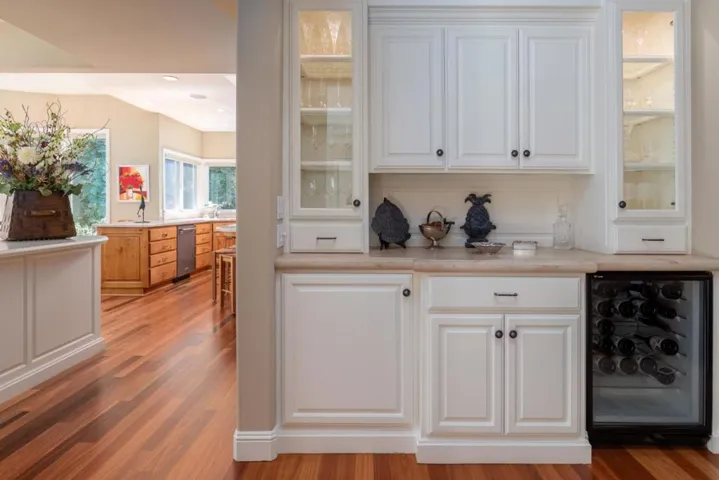 20544 Lomita Avenue, Saratoga, California 95070