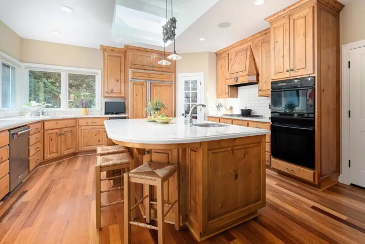 20544 Lomita Avenue, Saratoga, California 95070