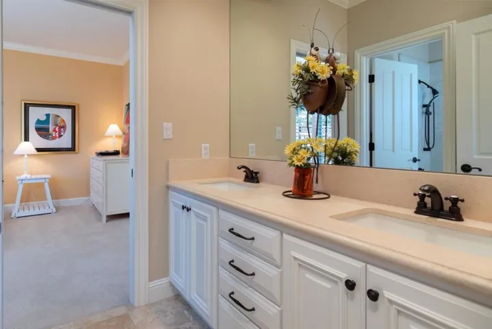 20544 Lomita Avenue, Saratoga, California 95070
