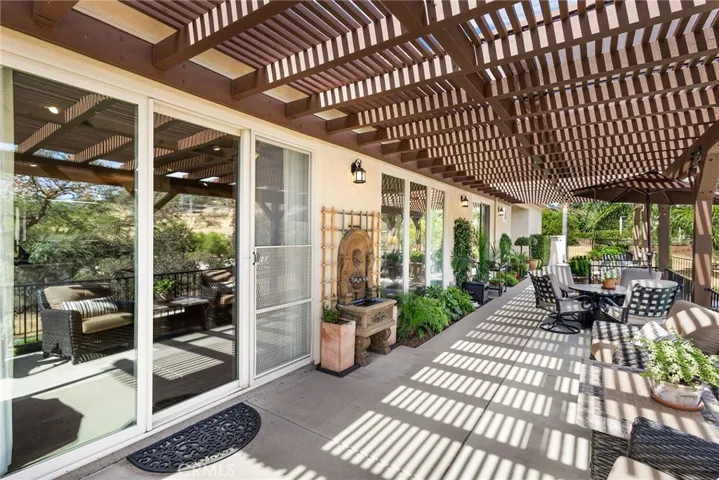 805 Whispering Winds Lane, Chico, California 95928