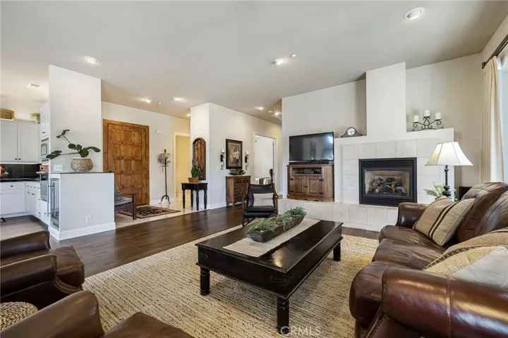 805 Whispering Winds Lane, Chico, California 95928