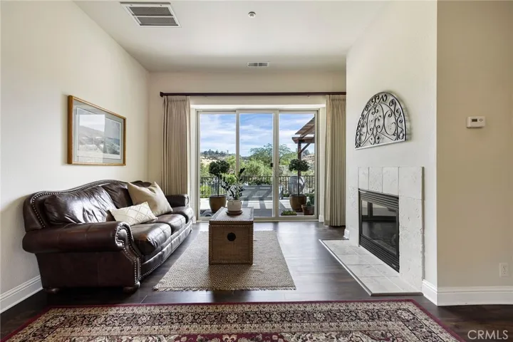 805 Whispering Winds Lane, Chico, California 95928