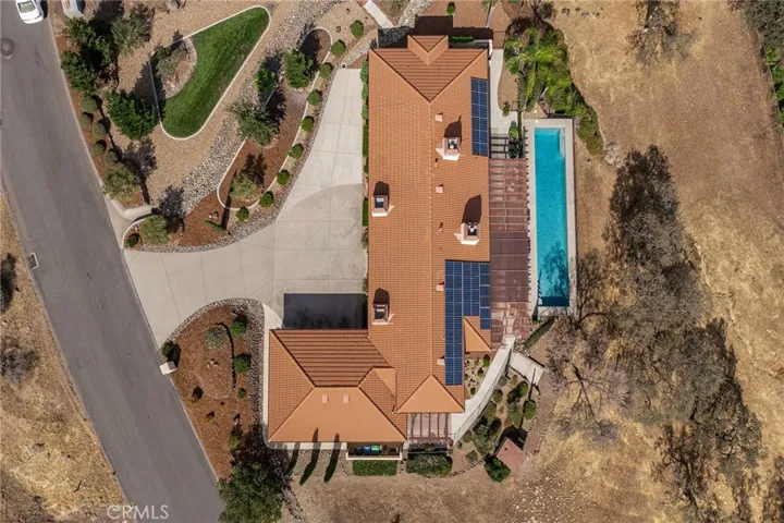 805 Whispering Winds Lane, Chico, California 95928