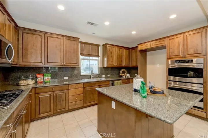 4011 Vermillion Court, Yorba Linda, California 92886