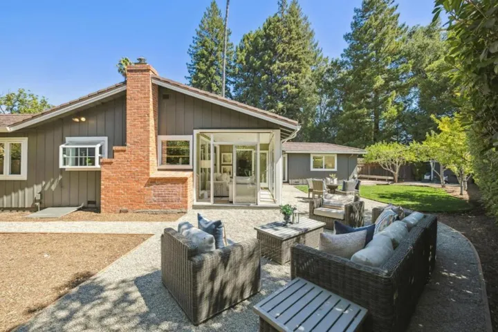 30 Somerset Place, Palo Alto, California 94301