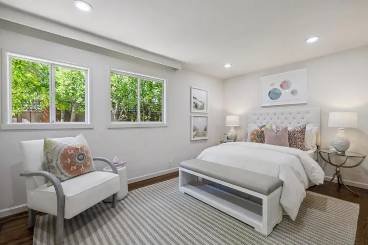 30 Somerset Place, Palo Alto, California 94301