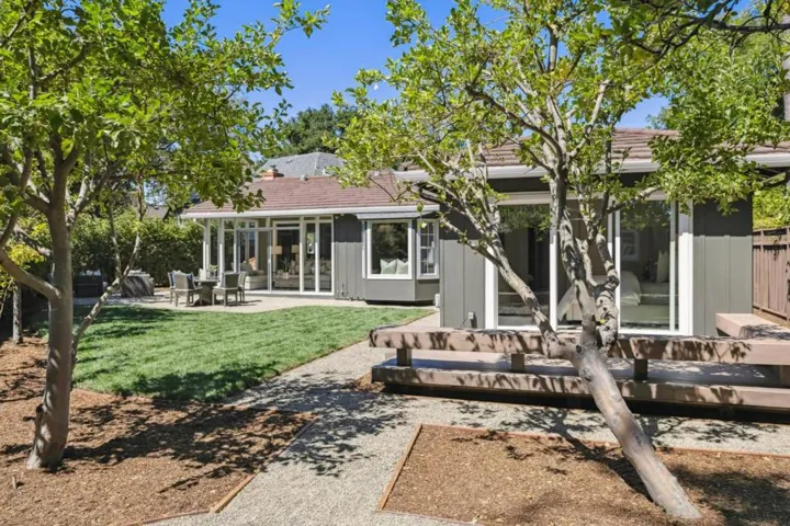 30 Somerset Place, Palo Alto, California 94301