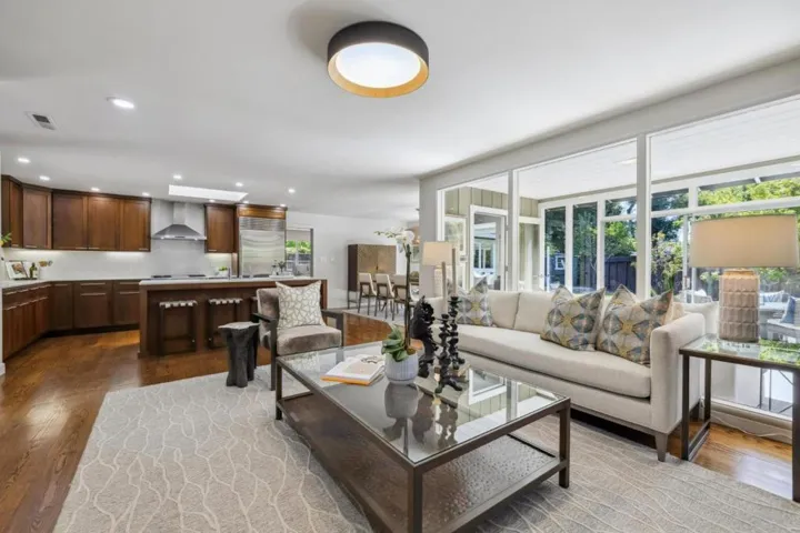 30 Somerset Place, Palo Alto, California 94301
