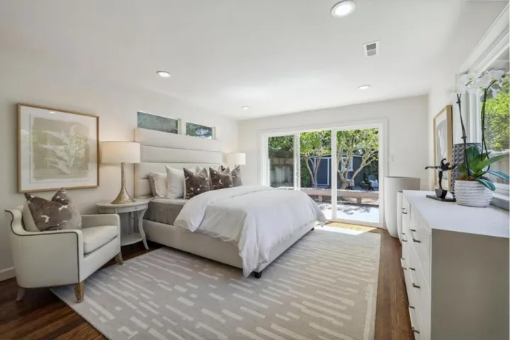30 Somerset Place, Palo Alto, California 94301