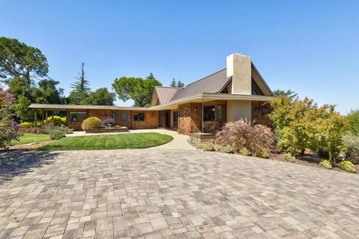 26985 Orchard Hill Lane, Los Altos Hills, California 94022