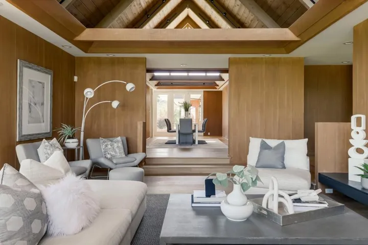 26985 Orchard Hill Lane, Los Altos Hills, California 94022